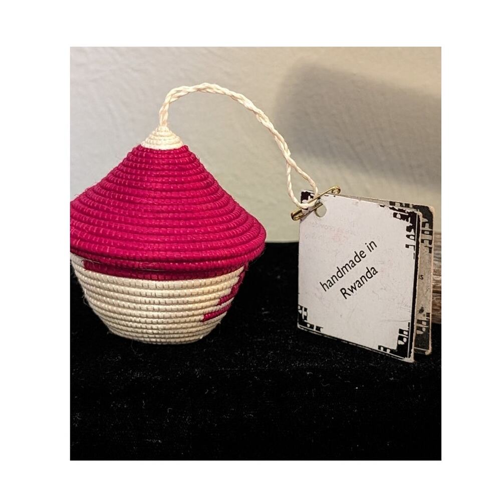 Red & Cream Tutsi Basket w/ Lid Made in Rwanda NWT